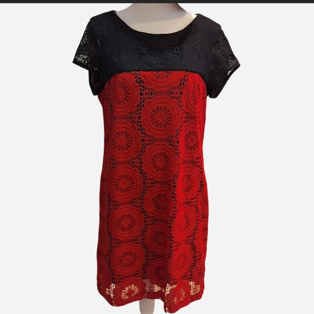 Women's size 14 dress, midi, short sleeves, red and black daisy lace. - Picture 2 of 7
